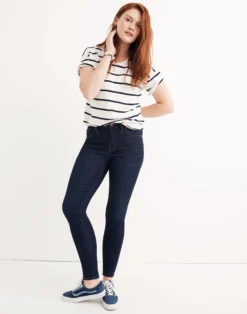 Madewell 9" Mid-Rise Skinny Jeans In Larkspur Wash: TENCEL™ Denim Edition