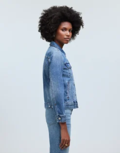 Madewell The Jean Jacket In Medford Wash -Madewell Sales MD243 DM4669 d2