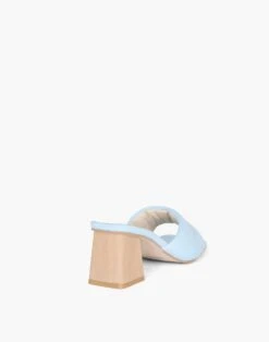 Madewell Intentionally Blank Leather Tabbi Slide Sandals 5 Madewell Intentionally Blank Leather Tabbi Slide Sandals -Madewell Sales N2672 BK5123 d2