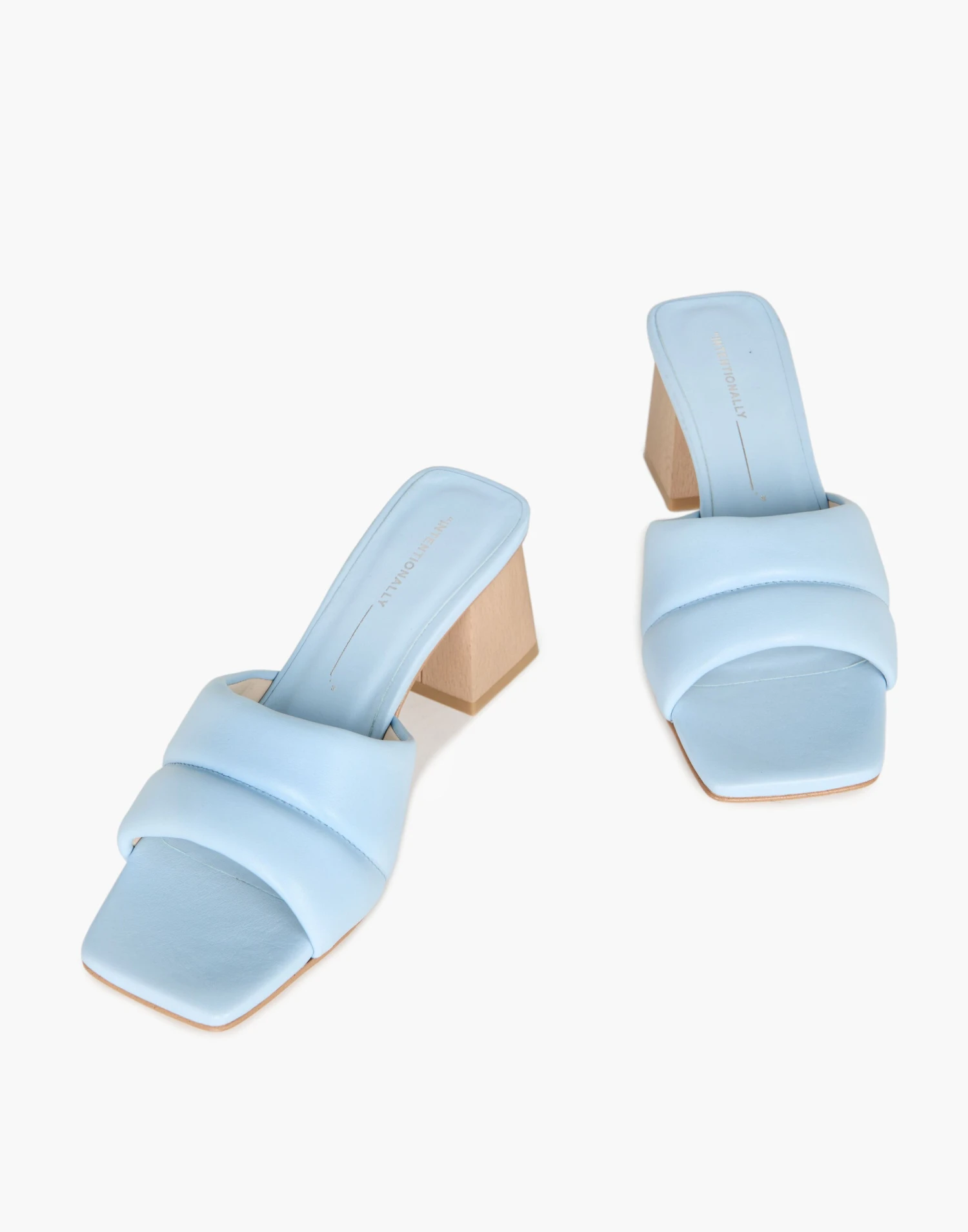Madewell Intentionally Blank Leather Tabbi Slide Sandals 1 Madewell Intentionally Blank Leather Tabbi Slide Sandals