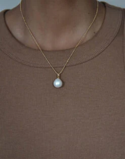 Madewell NASHIRA ARNÓ 18k Gold Baroque Pearl Charm -Madewell Sales N4682 EB0847 d7