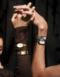 Madewell BREDA Revel Tethered Silver Stainless Steel Mesh Bracelet Watch, 18mm 7 Madewell BREDA Revel Tethered Silver Stainless Steel Mesh Bracelet Watch, 18mm -Madewell Sales N4748 GY0032 d6