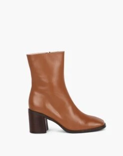 Madewell Intentionally Blank Contour Heeled Boot -Madewell Sales N6984 BR1123 d2