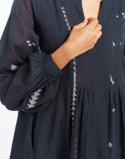 Madewell World Of Crow Hand-Detailed Relaxed Short Dress -Madewell Sales N7023 BK0001 d3