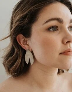 Madewell Firstborn Jewelry Tulpan Earrings -Madewell Sales N8054 GY0032 d1