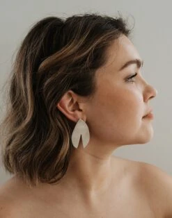 Madewell Firstborn Jewelry Tulpan Earrings -Madewell Sales N8054 GY0032 d3