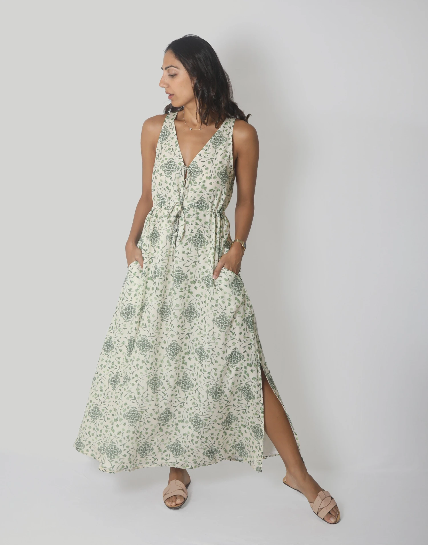 Madewell Reistor Flow And Go Maxi Dress 4 Madewell Reistor Flow And Go Maxi Dress - Image 4