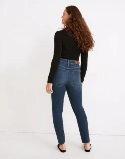 Madewell Curvy High-Rise Skinny Jeans In Lanette Wash -Madewell Sales NA881 DM5584 d2