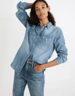 Madewell Denim Button-Up Shirt In Bluffton Wash