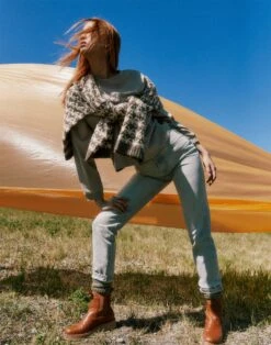 Madewell The Perfect Vintage Straight Jean In Vervain Wash -Madewell Sales NG253 DM5538 d6