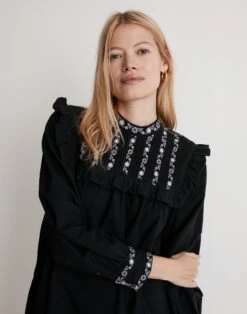 Madewell Embroidered-Bib Ruffle Mini Dress -Madewell Sales NI686 GR7626 d5