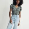 Madewell Poplin Puff-Sleeve Smocked Crop Top In Bitsy Bouquet