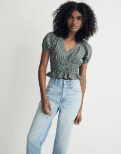 Madewell Poplin Puff-Sleeve Smocked Crop Top In Bitsy Bouquet