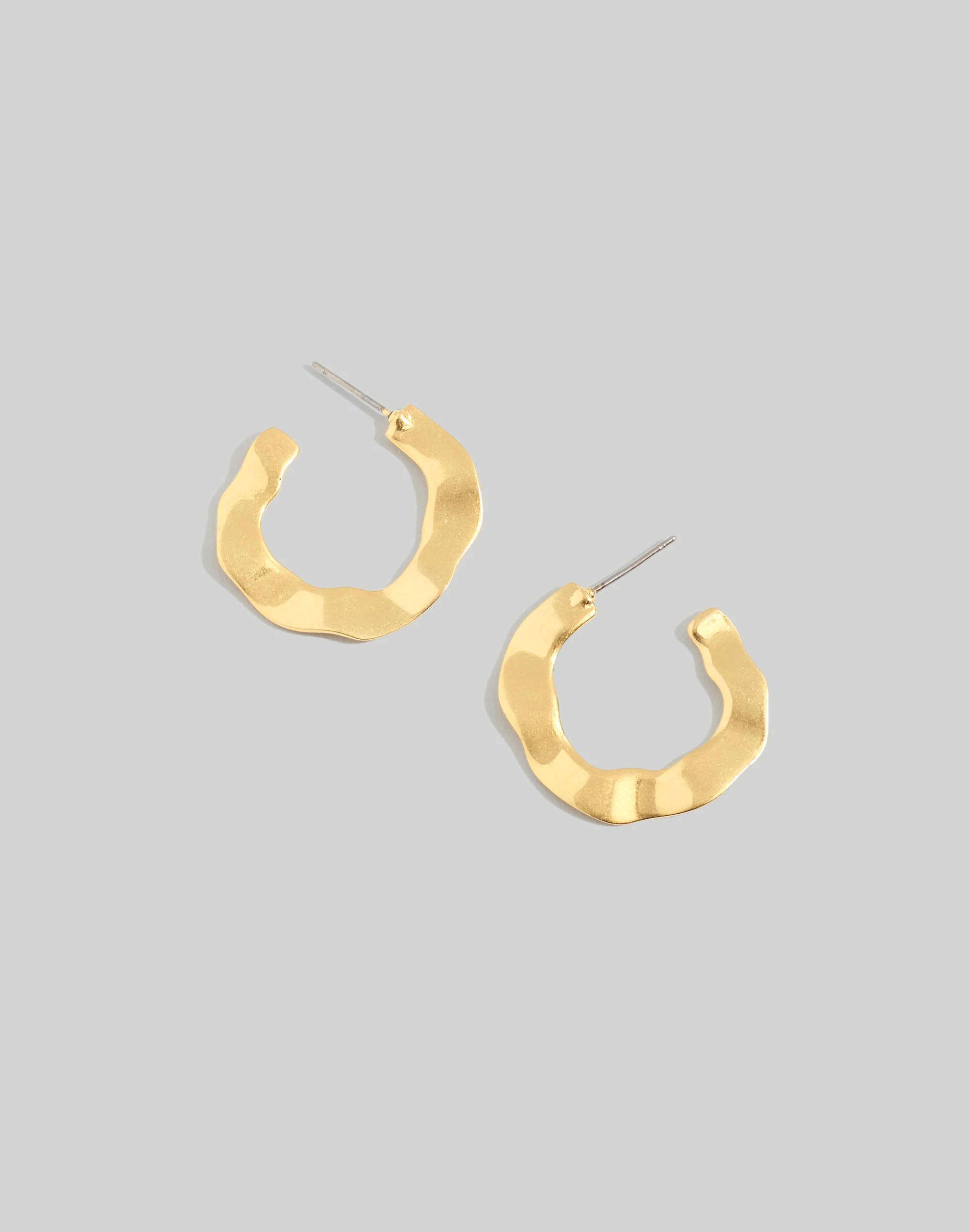 Madewell Wavy Medium Hoop Earrings 1 Madewell Wavy Medium Hoop Earrings